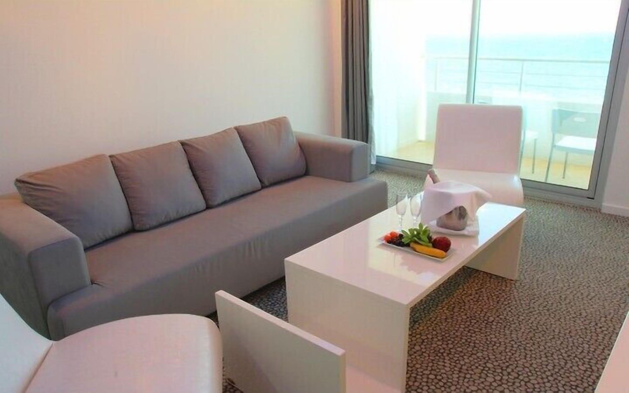 אלאקאטי Inkim Hotel מראה חיצוני תמונה