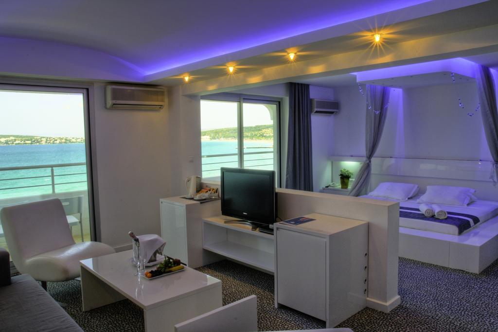 אלאקאטי Inkim Hotel מראה חיצוני תמונה